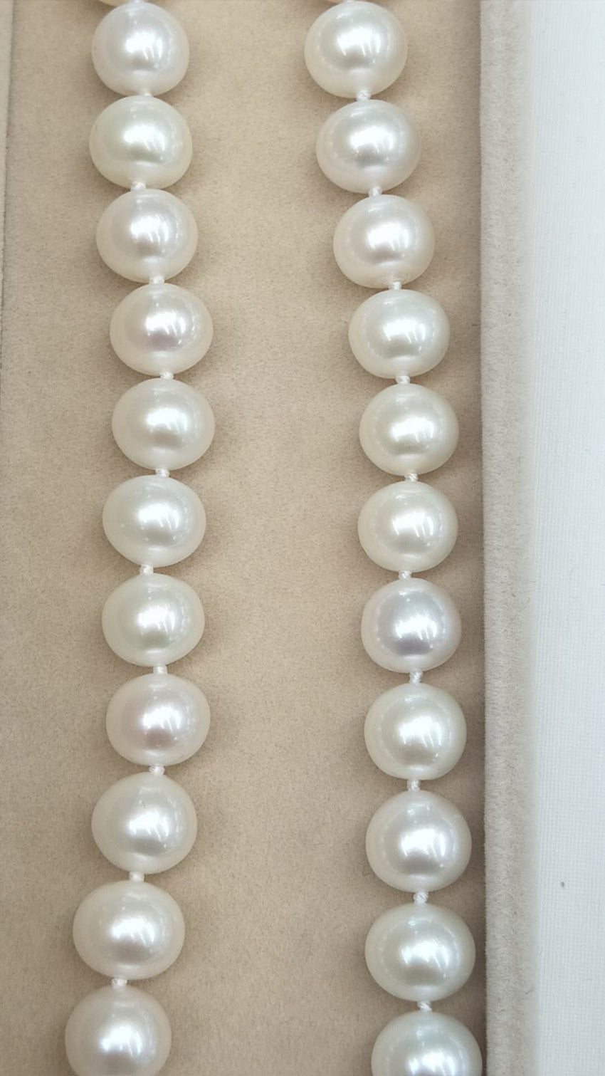 AAA grade 9.5-10.5mm Cultured Freshwater Pearl Strand Necklace with Sterling Silver Clasp - 18"