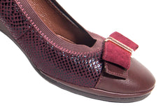 Red Bow-beautiful burgundy super comfortable wedge with bow tie front